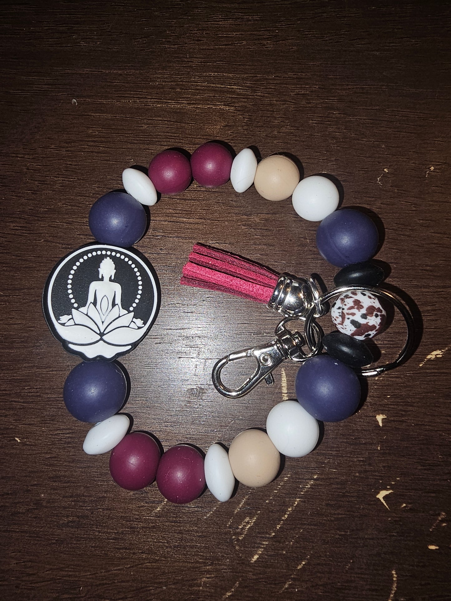 Namaste Meditation Wristlet Keychain – Peaceful Vibes, Always Within Reach 🧘♀️🌿